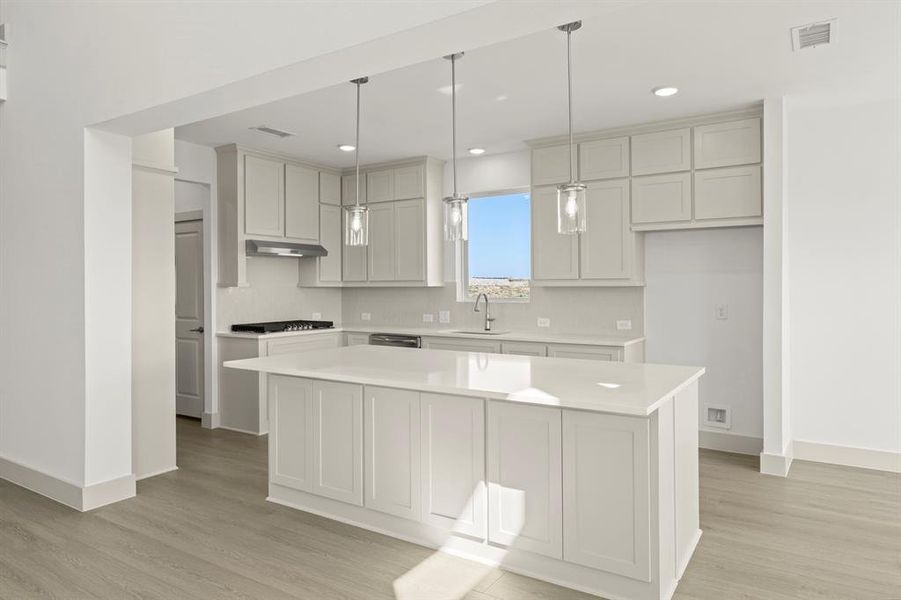 13. 5920 Mustang - Kitchen (2) 13. 5920 Mustang - Kitchen (2)