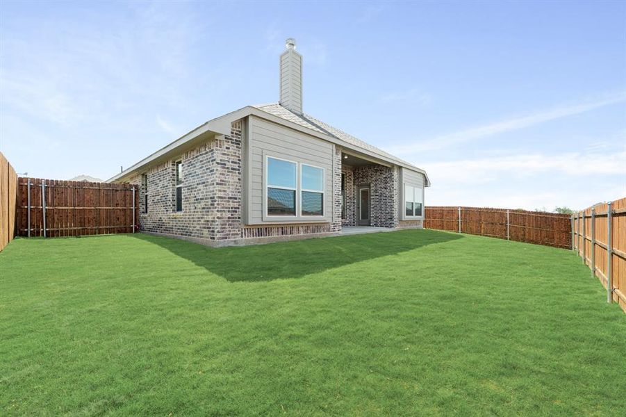 Front exterior of a new home in Sunset Ridge, Alvarado, TX, highlighting curb appeal (Image 24). Front exterior of a new home in Sunset Ridge, Alvarado, TX, highlighting curb appeal (Image 24).