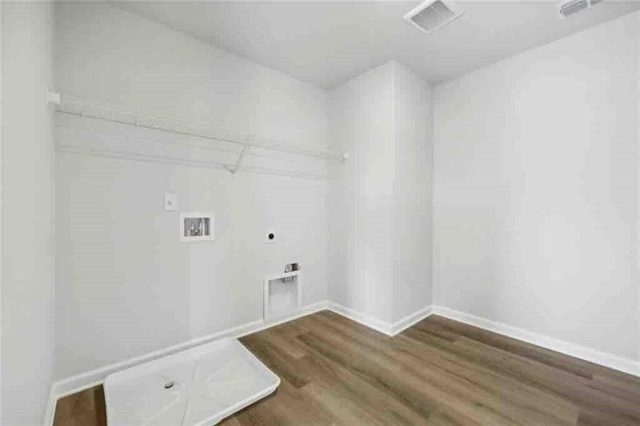 Spacious, unfurnished interior of a new home in Parkside at Grayson, Grayson (Image 28).