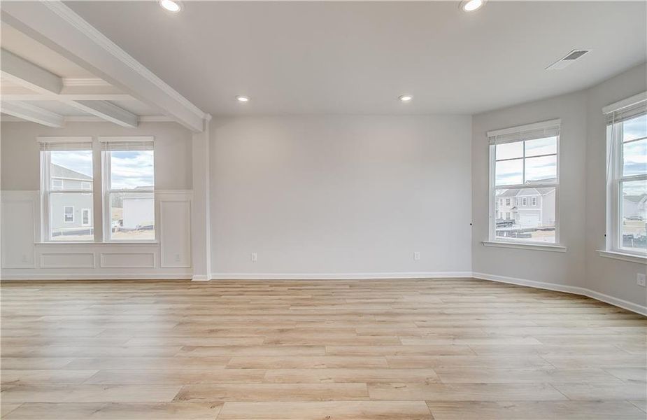 Spacious, unfurnished interior of a new home in Chapel Hill, Newnan (Image 11).