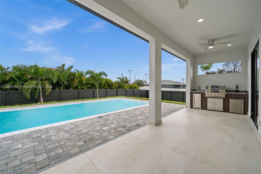 Exterior details and patio area of a home in , Cape Coral (Image 29). Exterior details and patio area of a home in , Cape Coral (Image 29).
