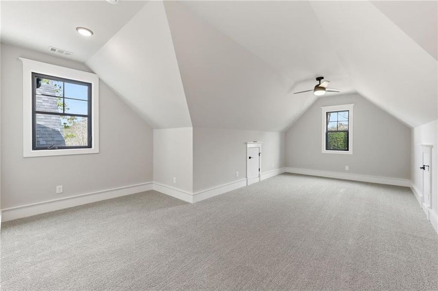 Spacious, unfurnished interior of a new home in , Gainesville (Image 37). Spacious, unfurnished interior of a new home in , Gainesville (Image 37).