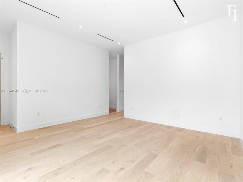 Spacious, unfurnished interior of a new home in , Coral Gables (Image 45). Spacious, unfurnished interior of a new home in , Coral Gables (Image 45).