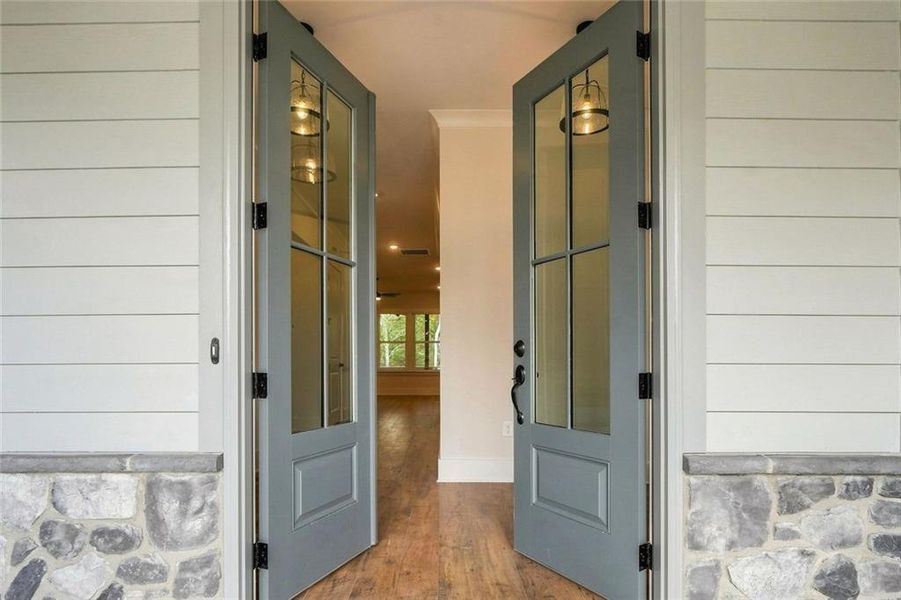 Exterior details and patio area of a home in , Ellijay (Image 31).