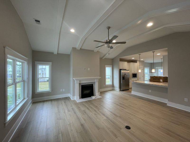 Spacious, unfurnished interior of a new home in The Sanctuary at Sunset Beach, Sunset Beach (Image 13).
