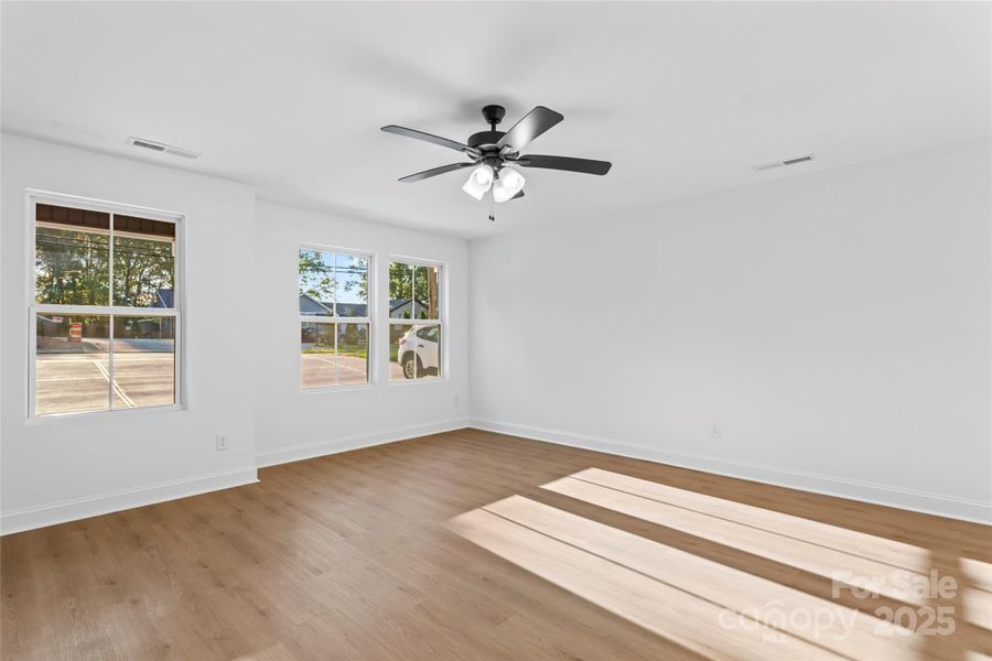 Spacious, unfurnished interior of a new home in , Charlotte (Image 24).