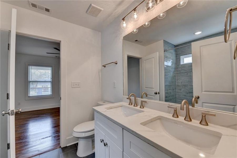 Furnished interior view inside a new home in , Decatur (Image 12).