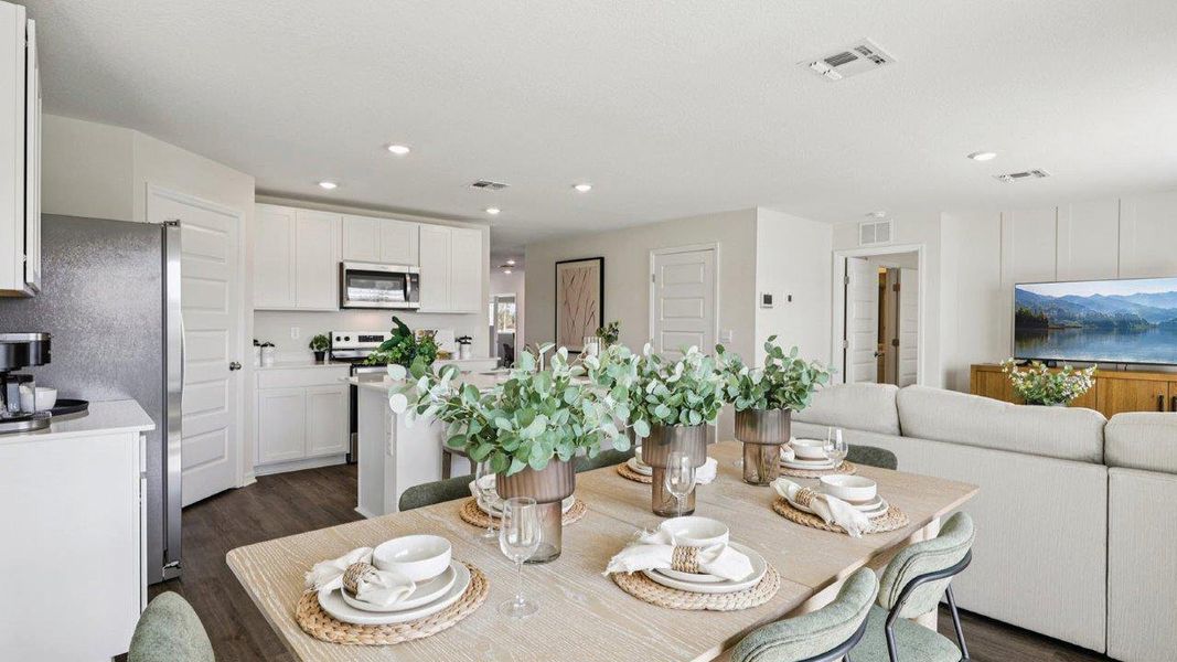 Furnished interior view inside a new home in Leoma's Landing, Lake Wales (Image 12). Furnished interior view inside a new home in Leoma's Landing, Lake Wales (Image 12).