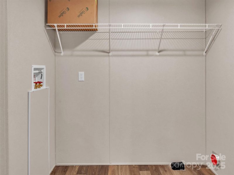 Spacious, unfurnished interior of a new home in , Waynesville (Image 25).