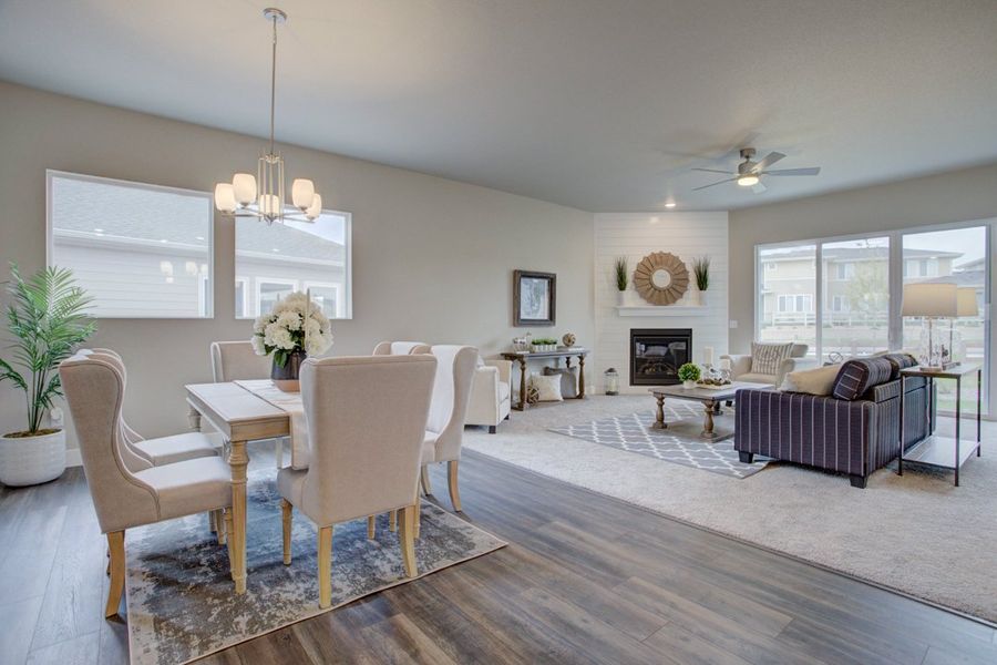 The Ivyglen - Dining