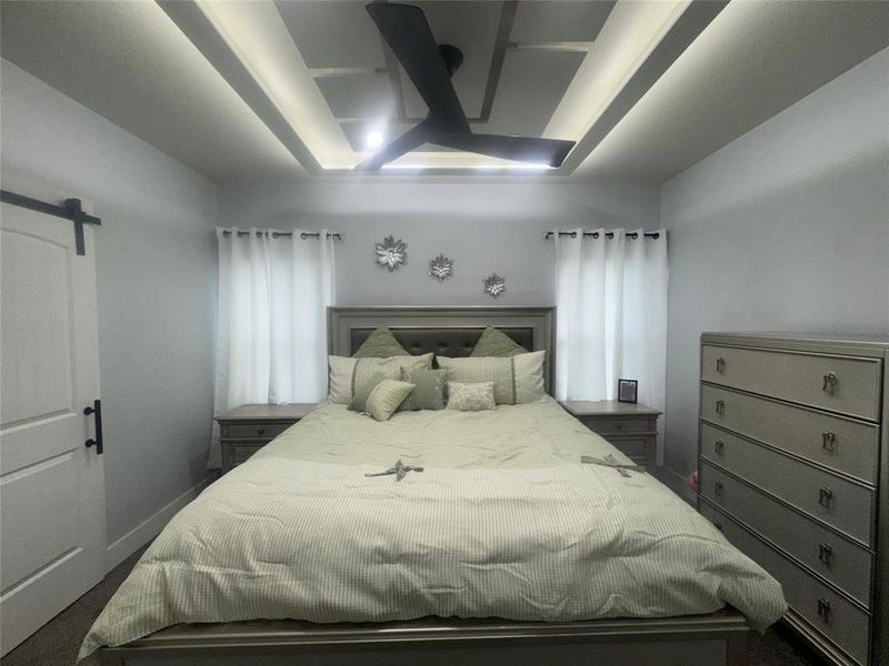 Furnished interior view inside a new home in , Alvarado (Image 9).