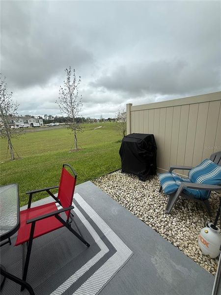 Exterior details and patio area of a home in The Towns at Laurel Commons, Ocala (Image 25).