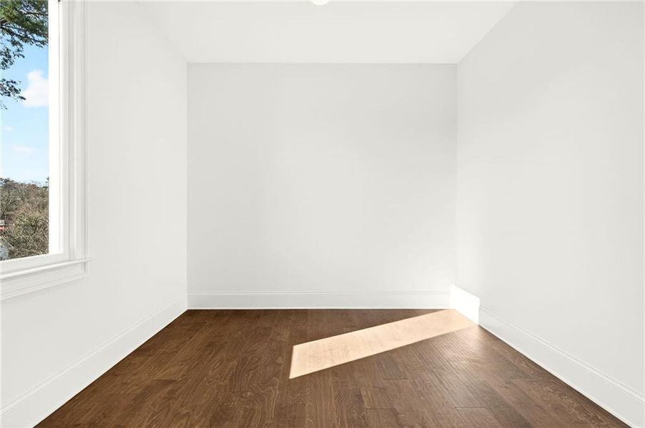 Spacious, unfurnished interior of a new home in , Roswell (Image 38).