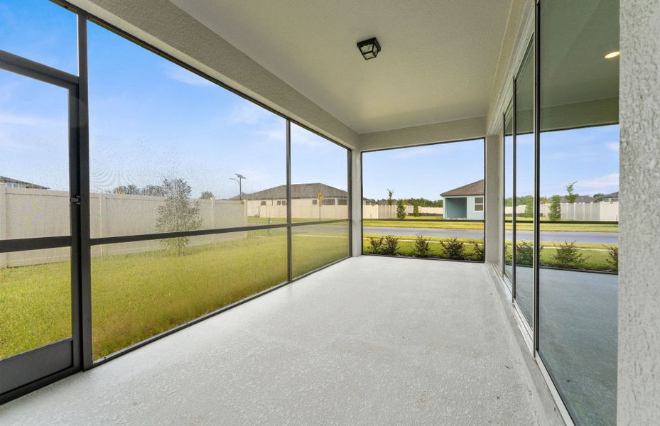 Exterior details and patio area of a home in Riverwood, Zephyrhills (Image 3). Exterior details and patio area of a home in Riverwood, Zephyrhills (Image 3).