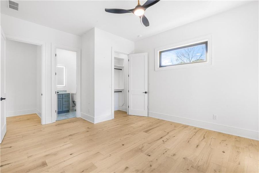 Spacious, unfurnished interior of a new home in , Lawrenceville (Image 72).