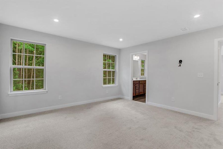 Spacious, unfurnished interior of a new home in Southern Hills, McDonough (Image 27). Spacious, unfurnished interior of a new home in Southern Hills, McDonough (Image 27).
