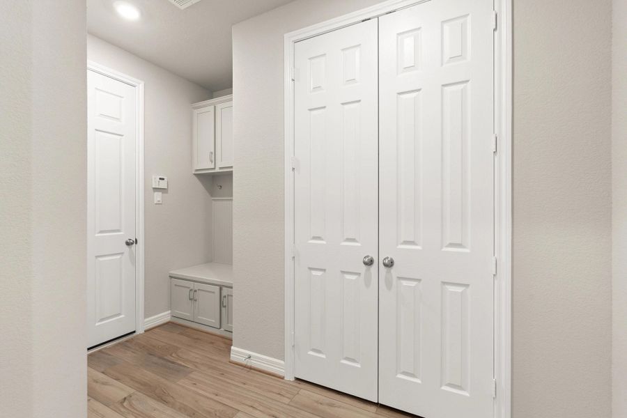 Drop zone. Sample product photo. Actual exterior and interior selections may vary by homesite. Photo may be virtually staged.