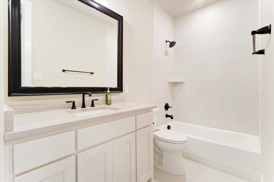Furnished interior view inside a new home in King Crossing Estates, Van Alstyne (Image 12).