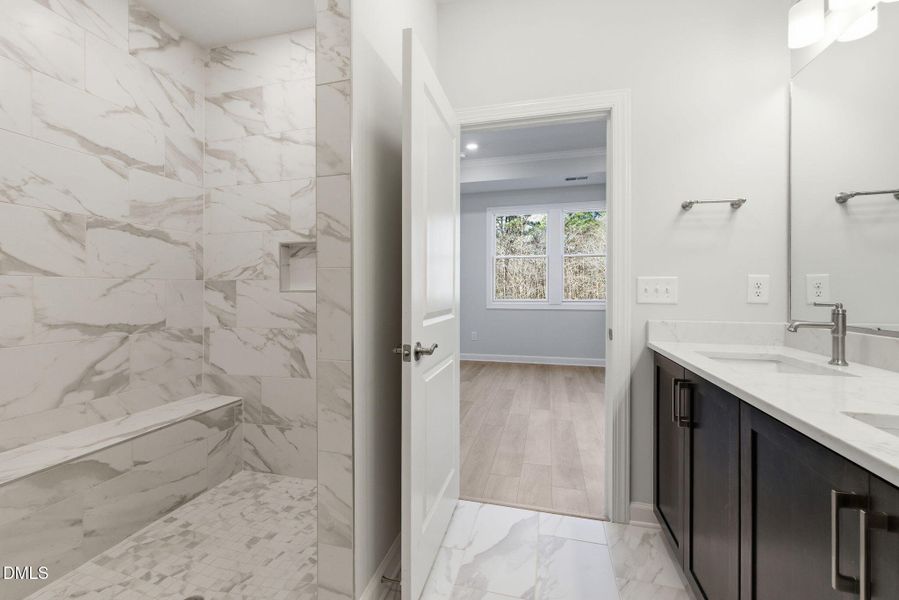 14-web-or-mls-DX3A0960