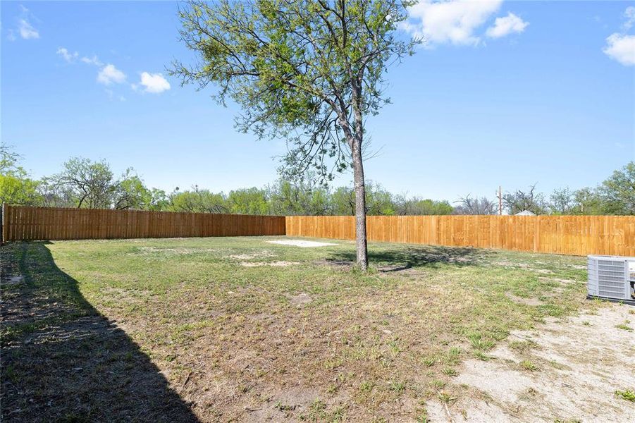 Exterior details and patio area of a home in , Brownwood (Image 27).