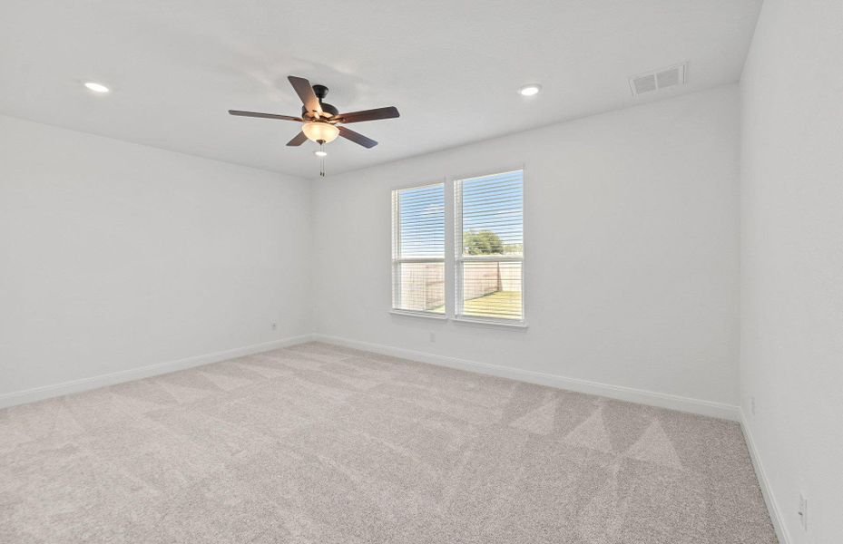 Spacious, unfurnished interior of a new home in Patterson Ranch, Georgetown (Image 17).