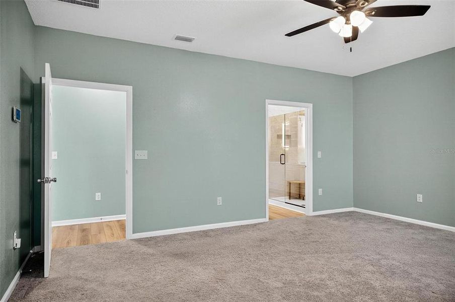 Spacious, unfurnished interior of a new home in , Palm Coast (Image 32).