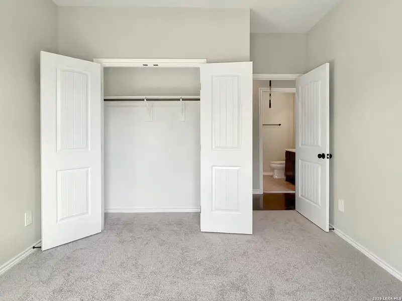 Spacious, unfurnished interior of a new home in , Canyon Lake (Image 4). Spacious, unfurnished interior of a new home in , Canyon Lake (Image 4).