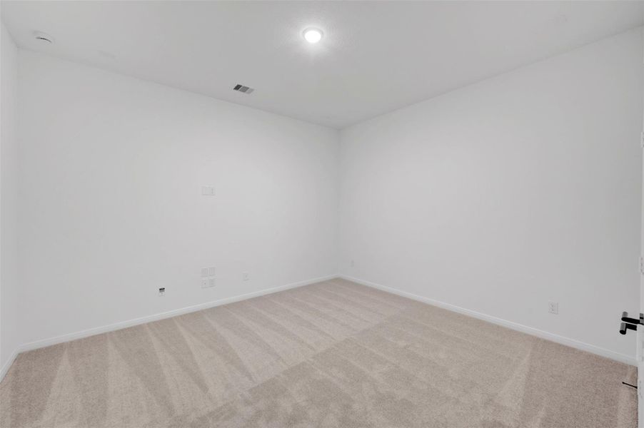 Spacious, unfurnished interior of a new home in Escondido - Overlook Collection, Magnolia (Image 27).