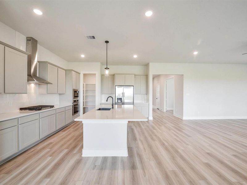 Furnished interior view inside a new home in Sierra Vista, Rosharon (Image 10).
