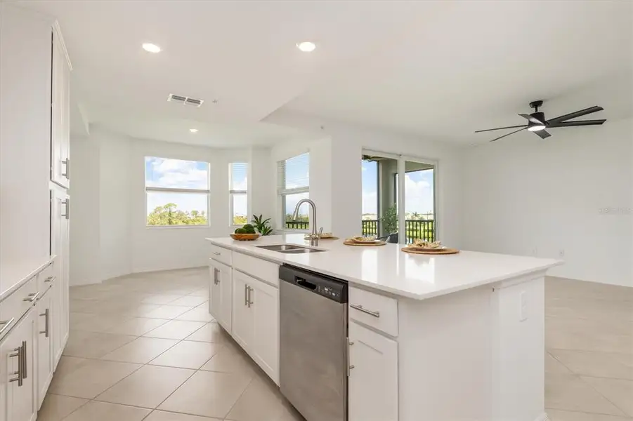 Furnished interior view inside a new home in , Venice (Image 15).