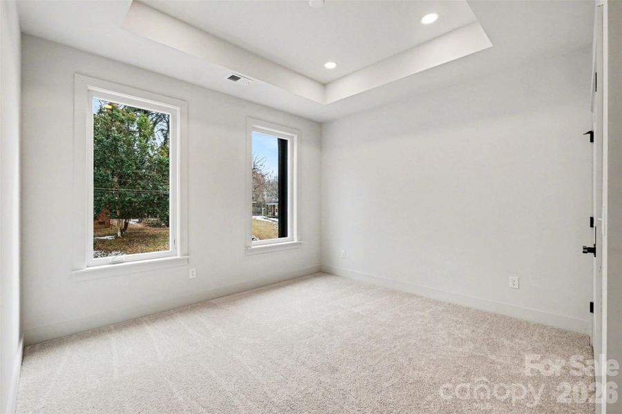 Spacious, unfurnished interior of a new home in , Charlotte (Image 28).