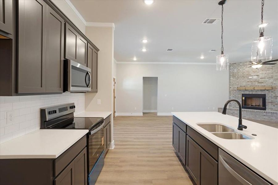 Furnished interior view inside a new home in , Sherman (Image 6).