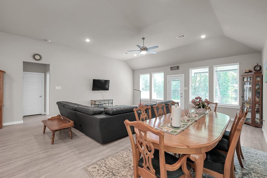 Furnished interior view inside a new home in Moran Ranch, Willis (Image 4). Furnished interior view inside a new home in Moran Ranch, Willis (Image 4).