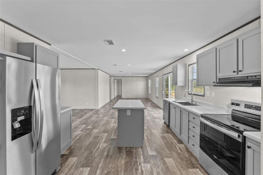 Furnished interior view inside a new home in , Crystal River (Image 11).