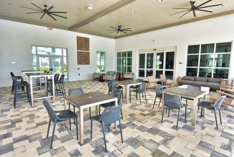 Community amenities in Central Park, Port St. Lucie (Image 49).