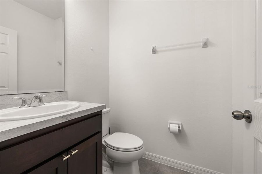 Furnished interior view inside a new home in , Davenport (Image 10).