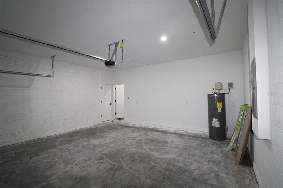 Image 34 of a home in .