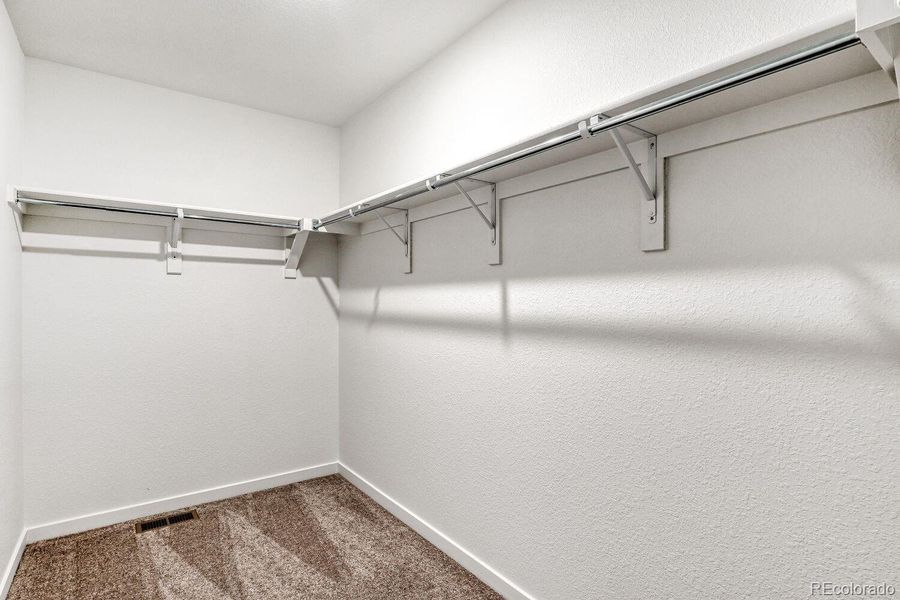 Spacious, unfurnished interior of a new home in Muegge Farms, Bennett (Image 12).