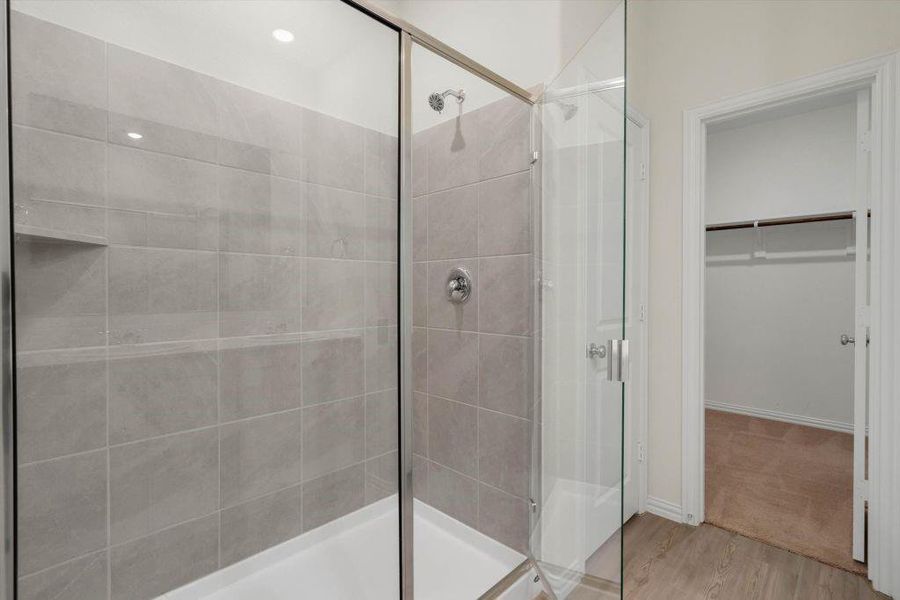 Image 37 of a home in .