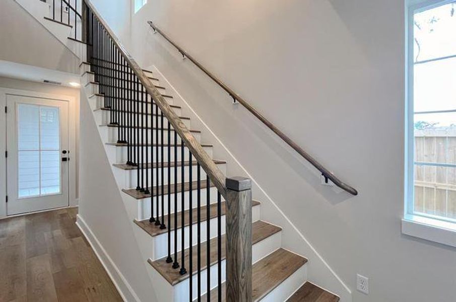 Spacious, unfurnished interior of a new home in Elysian Manor, Houston (Image 16). Spacious, unfurnished interior of a new home in Elysian Manor, Houston (Image 16).