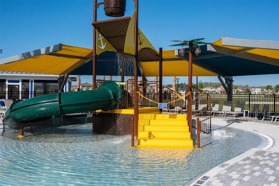 Community amenities in Meridian Parks, Orlando (Image 25).