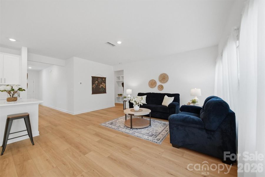 Furnished interior view inside a new home in Buffalo Ridge, Newton (Image 6).