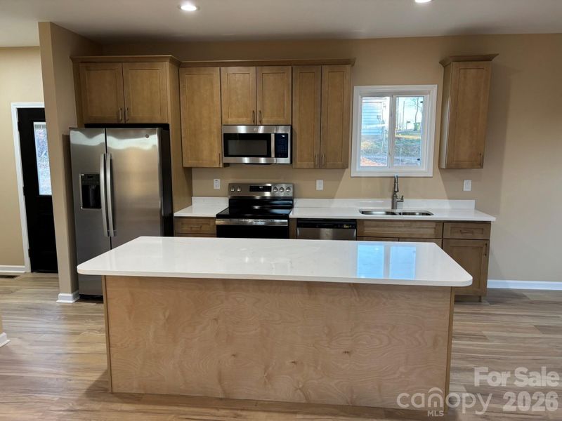 Bar area is great for counter space and made for entertaining.
