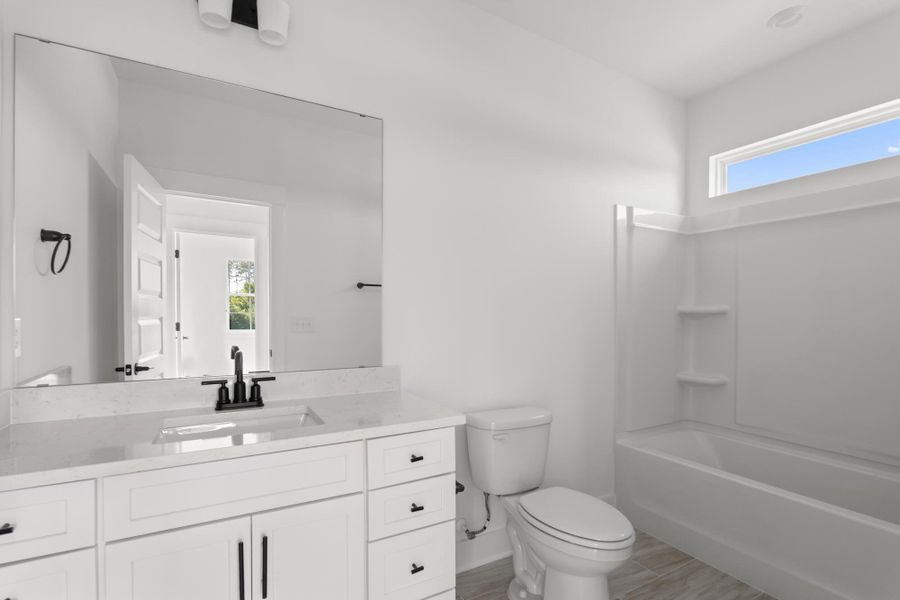 Furnished interior view inside a new home in Hancock Farms, Aiken (Image 7).