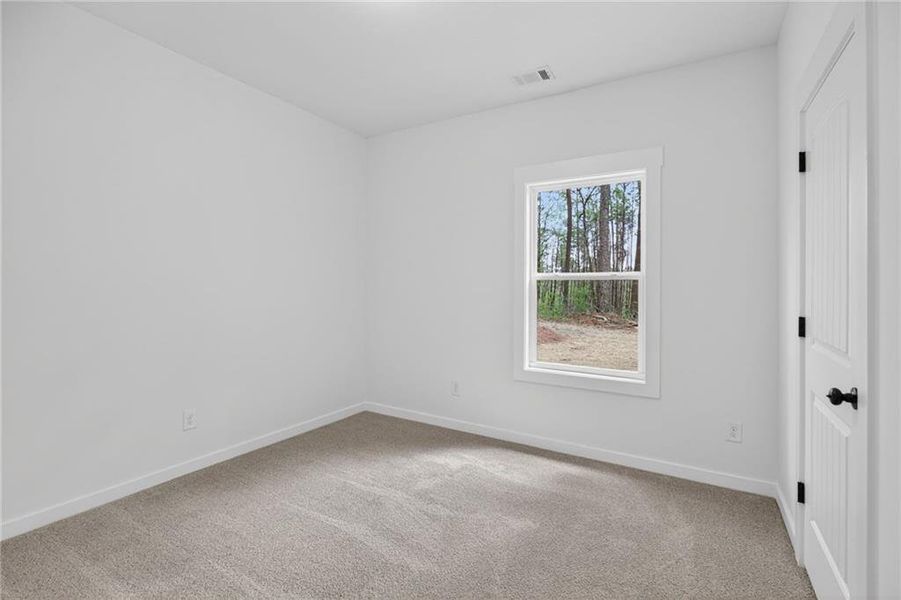 Spacious, unfurnished interior of a new home in , Cedartown (Image 25).