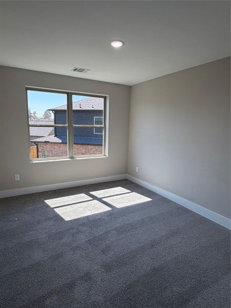 Spacious, unfurnished interior of a new home in , Spring (Image 26).
