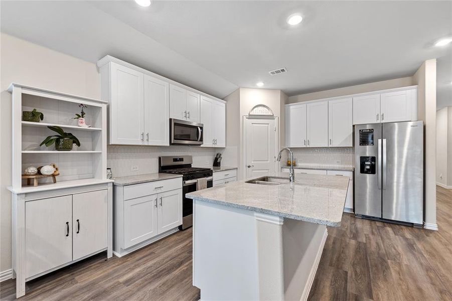 Furnished interior view inside a new home in Lakehaven - Signature Series, Farmersville (Image 13).