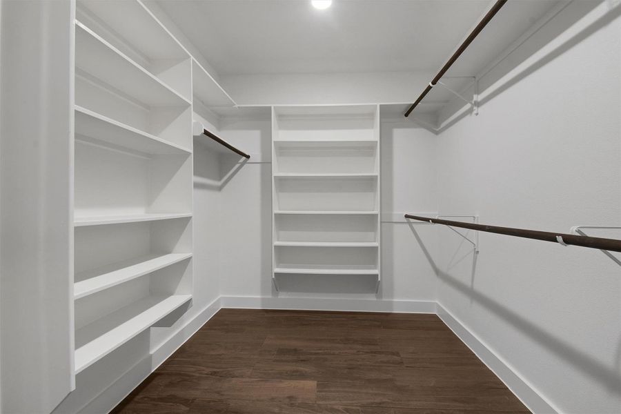 Spacious, unfurnished interior of a new home in , Bastrop (Image 22).