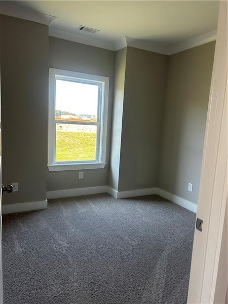 Image 16 of a home in .