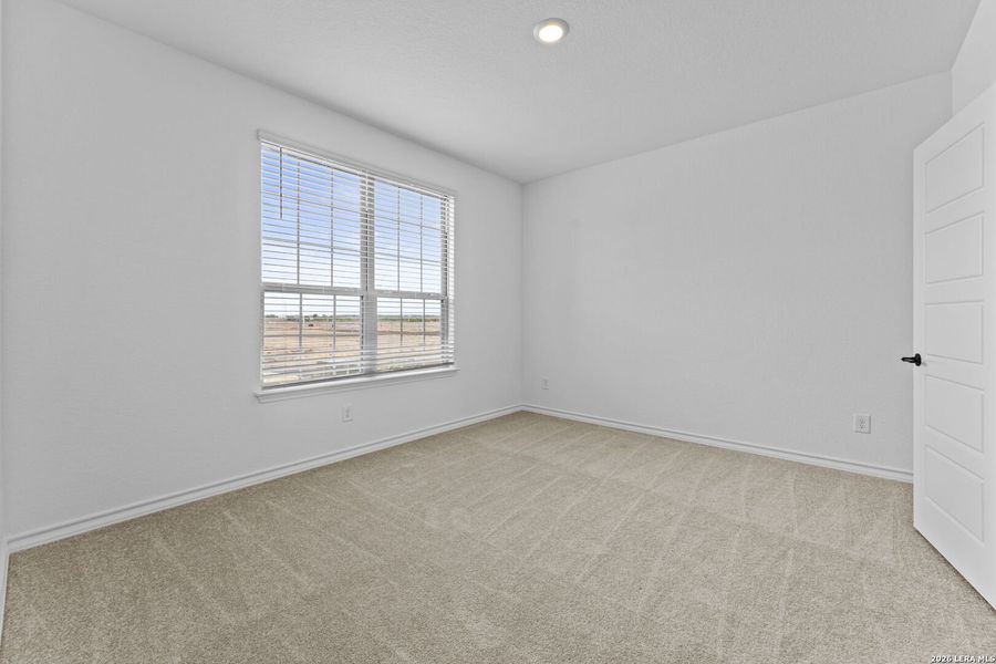 Spacious, unfurnished interior of a new home in Dove Song, Marion (Image 16).